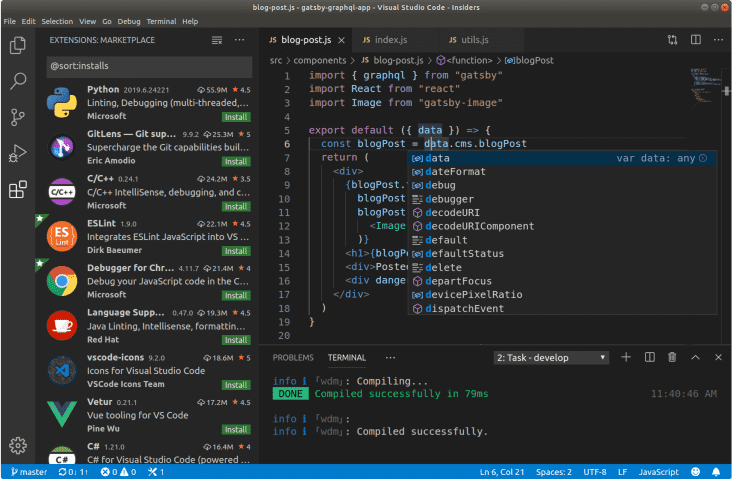 Pogląd interfejsu Visual Studio Code, po lewej lista rozszerzeń, po prawej edycja pliku JavaScript